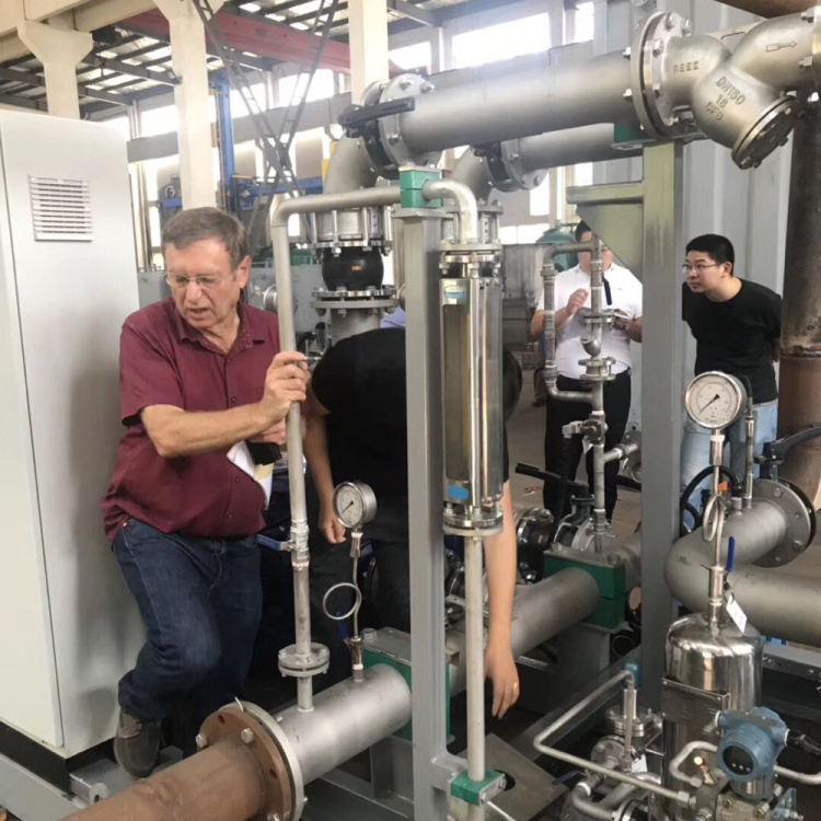 永龍液氨截止閥環(huán)保設(shè)備測試現(xiàn)場