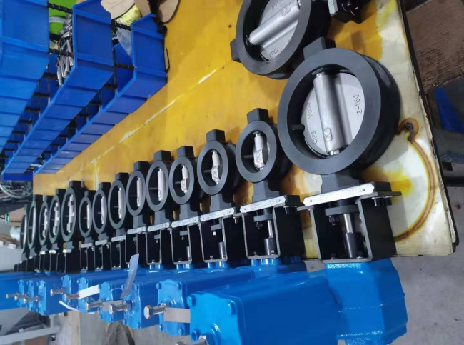 150LB高性能雙偏心軟密封蝶閥